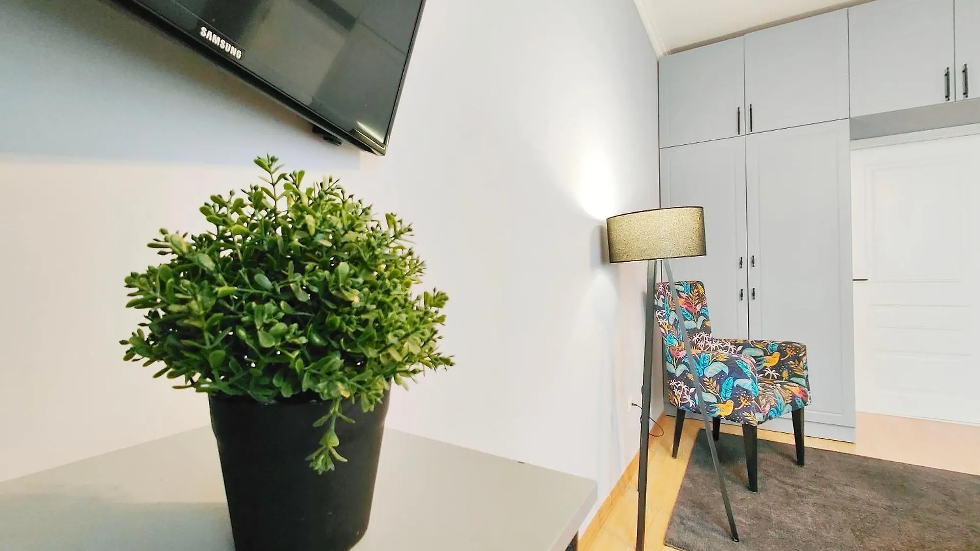 Апартаменты Moon Apartments - Seifullina 58 Almatý Kazajstán